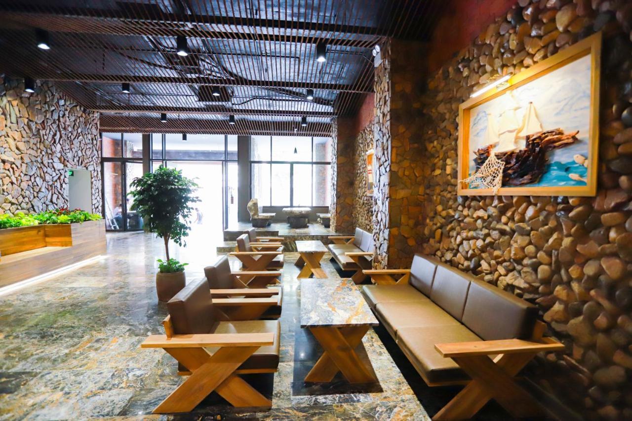 Rustic Hotel Quy Nhon Powered By Aston Екстериор снимка